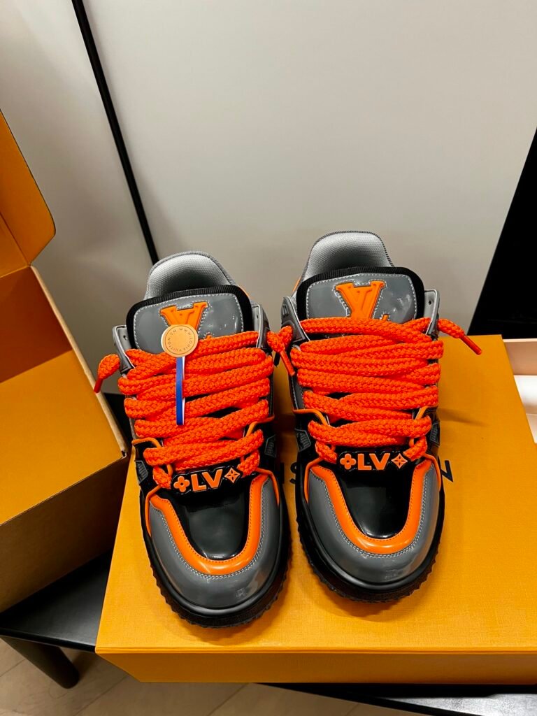 AuroraCustom Louis Vuitton Spring Collection