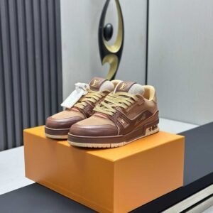 AuroraCustom Top Version LV - Louis Vuitton - Classic Runway New Model