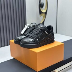 AuroraCustom Top Version LV - Louis Vuitton - Classic Runway New Model