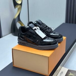 AuroraCustom Top Version LV - Louis Vuitton - Classic Runway New Model