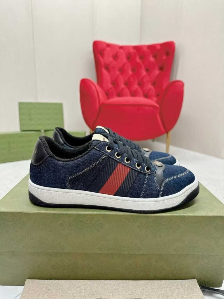 Aurora Custom StudioGucci Screener GG Supreme Sneakers