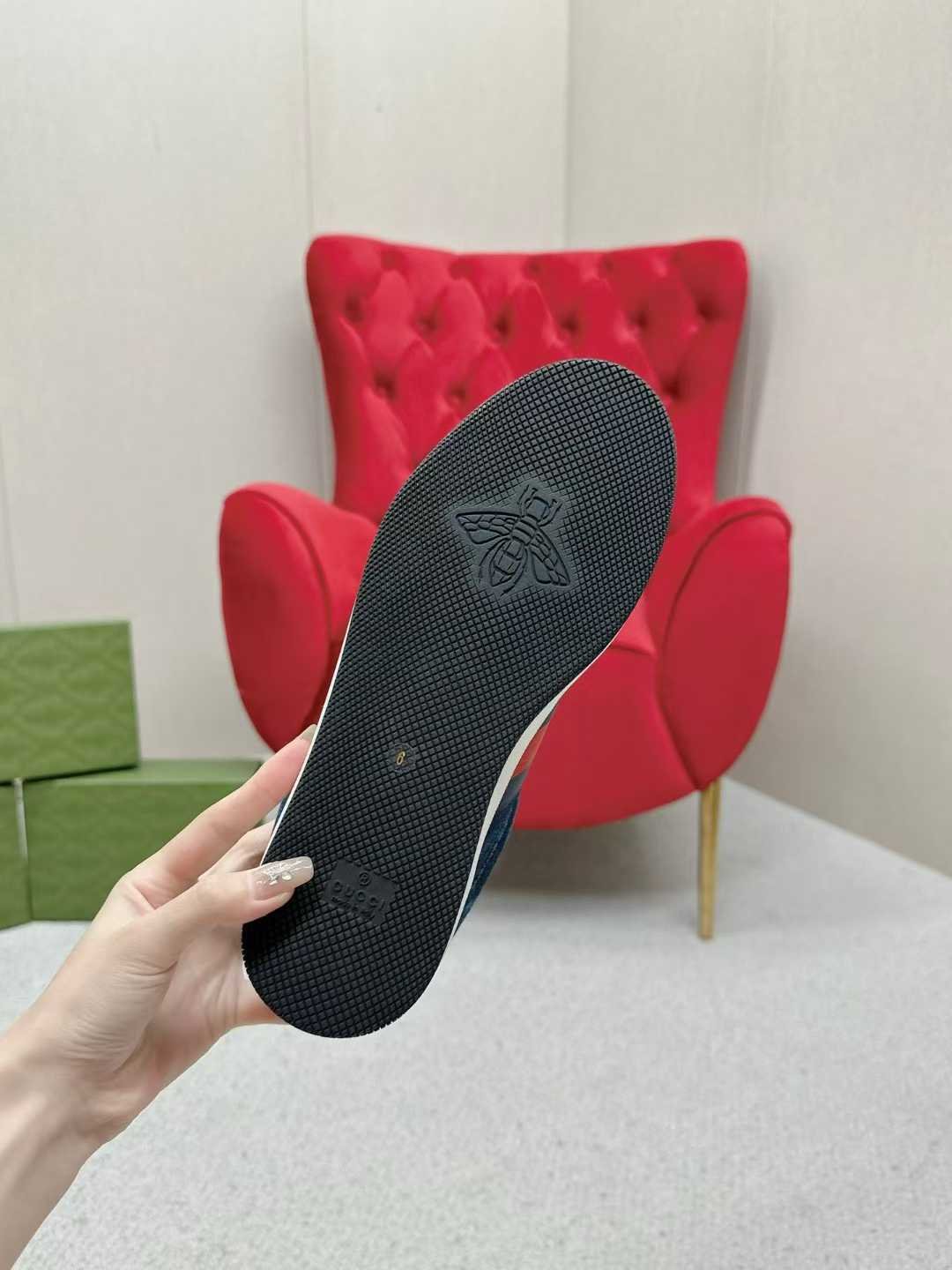 Aurora Custom StudioGucci Screener GG Supreme Sneakers - Image 7