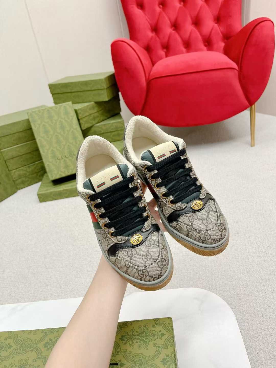 Aurora Custom StudioGucci Screener GG Supreme Sneakers - Image 3