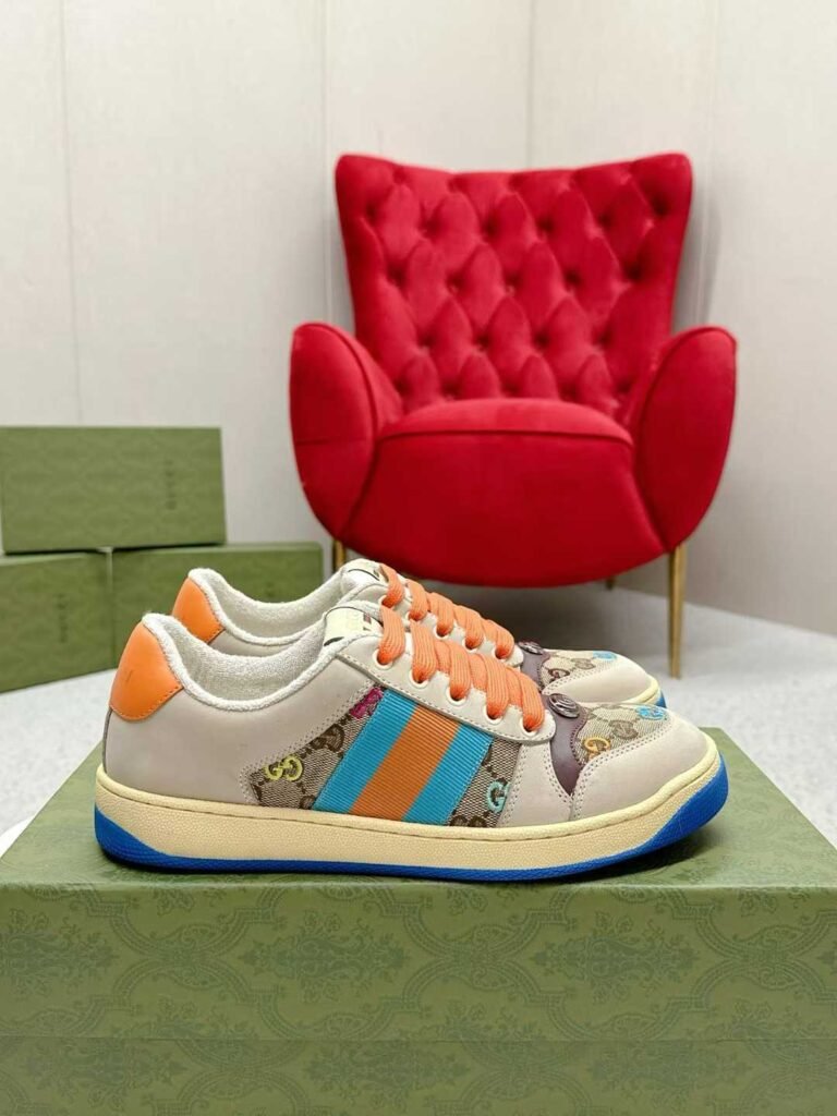 Aurora Custom StudioGucci Screener GG Supreme Sneakers
