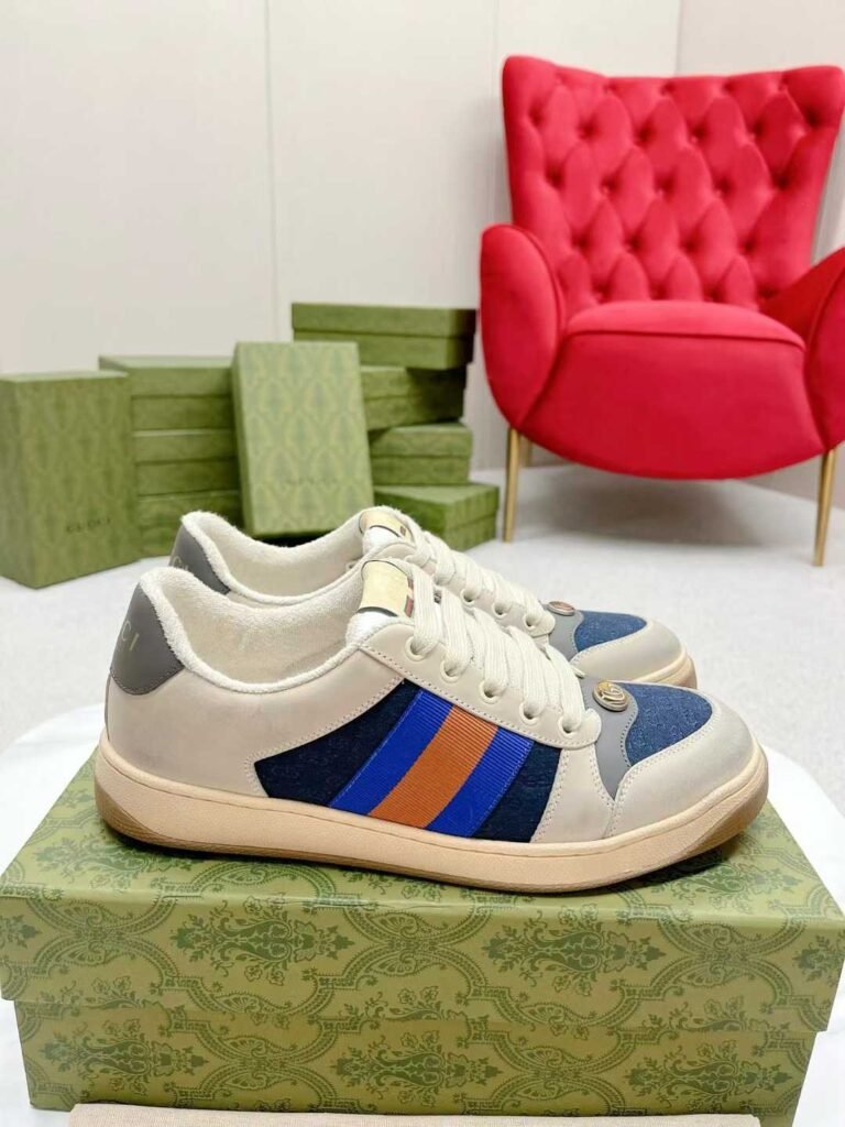 Aurora Custom StudioGucci Screener GG Supreme Sneakers