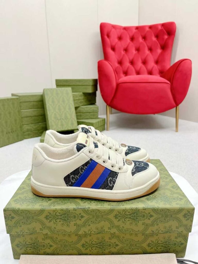 Aurora Custom StudioGucci Screener GG Supreme Sneakers