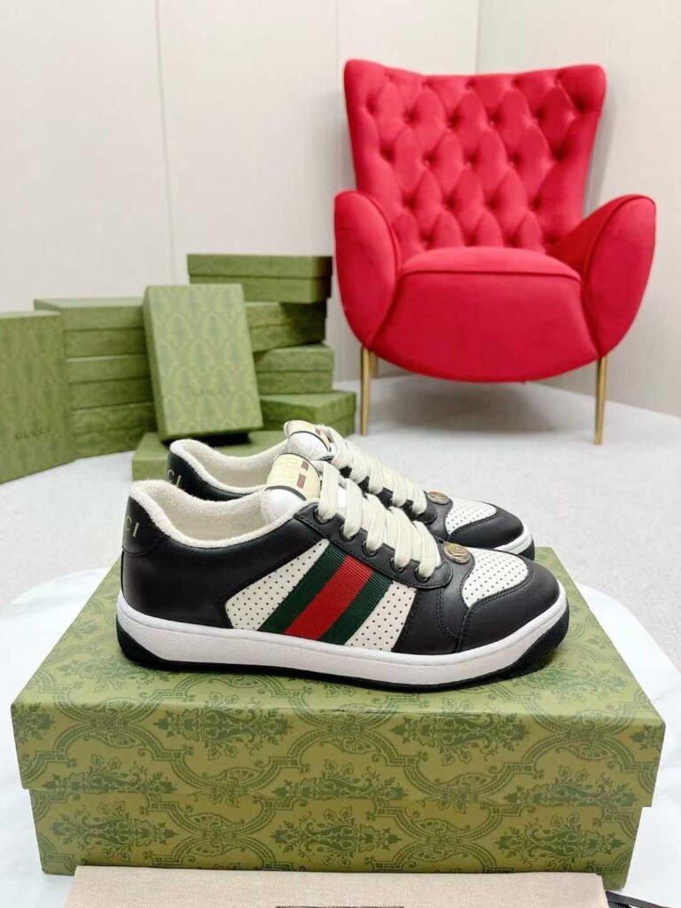 Aurora Custom StudioGucci Screener GG Supreme Sneakers