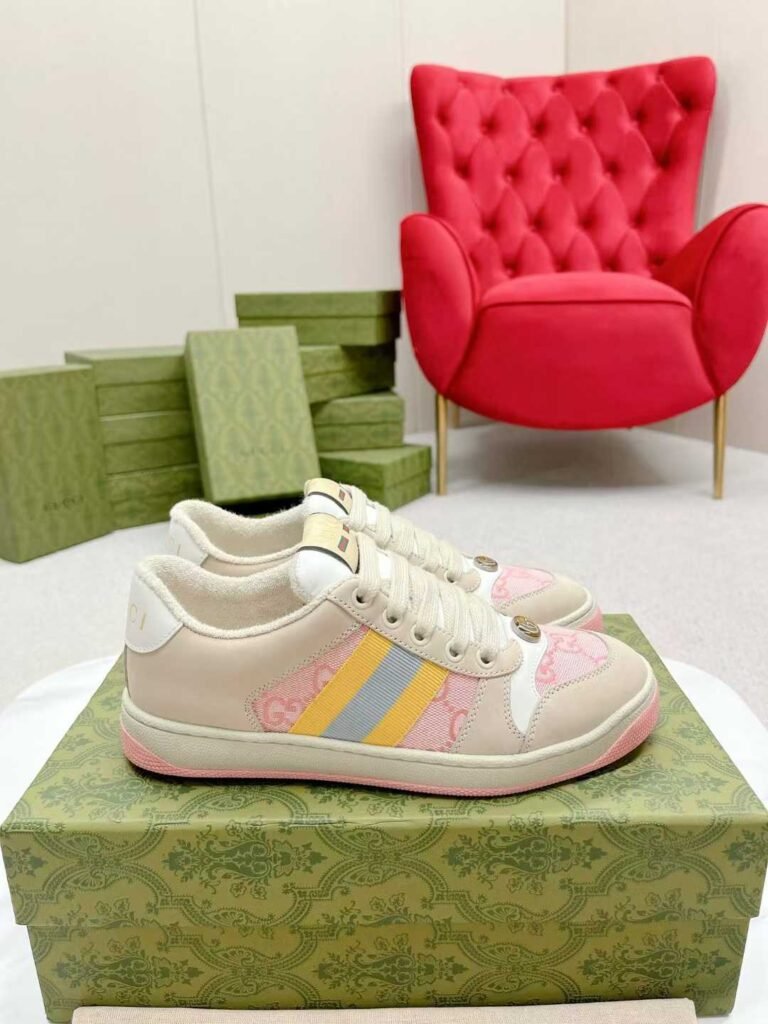 Aurora Custom StudioGucci Screener GG Supreme Sneakers
