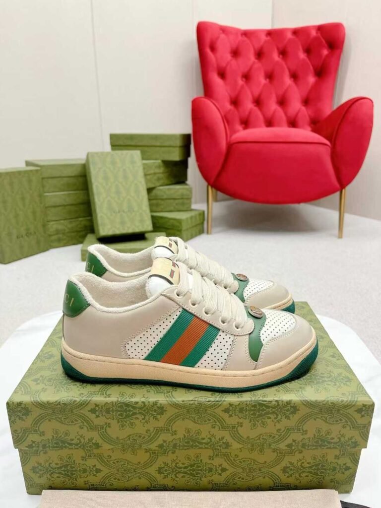 Aurora Custom StudioGucci Screener GG Supreme Sneakers