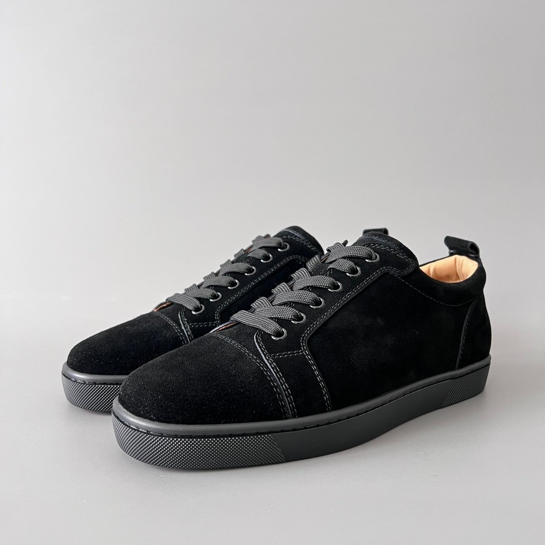 Aurora Custom Christian Louboutin Louis Junior Spikes low-top sneakers in black.Top-tier cutting-edge batch of high-quality goods - Image 2