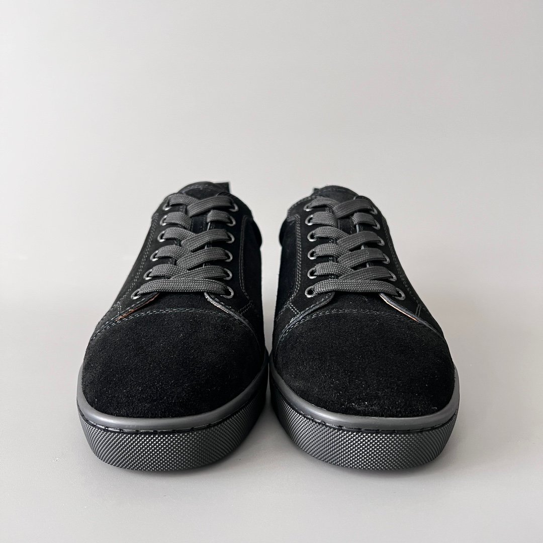 Aurora Custom Christian Louboutin Louis Junior Spikes low-top sneakers in black.Top-tier cutting-edge batch of high-quality goods - Image 3