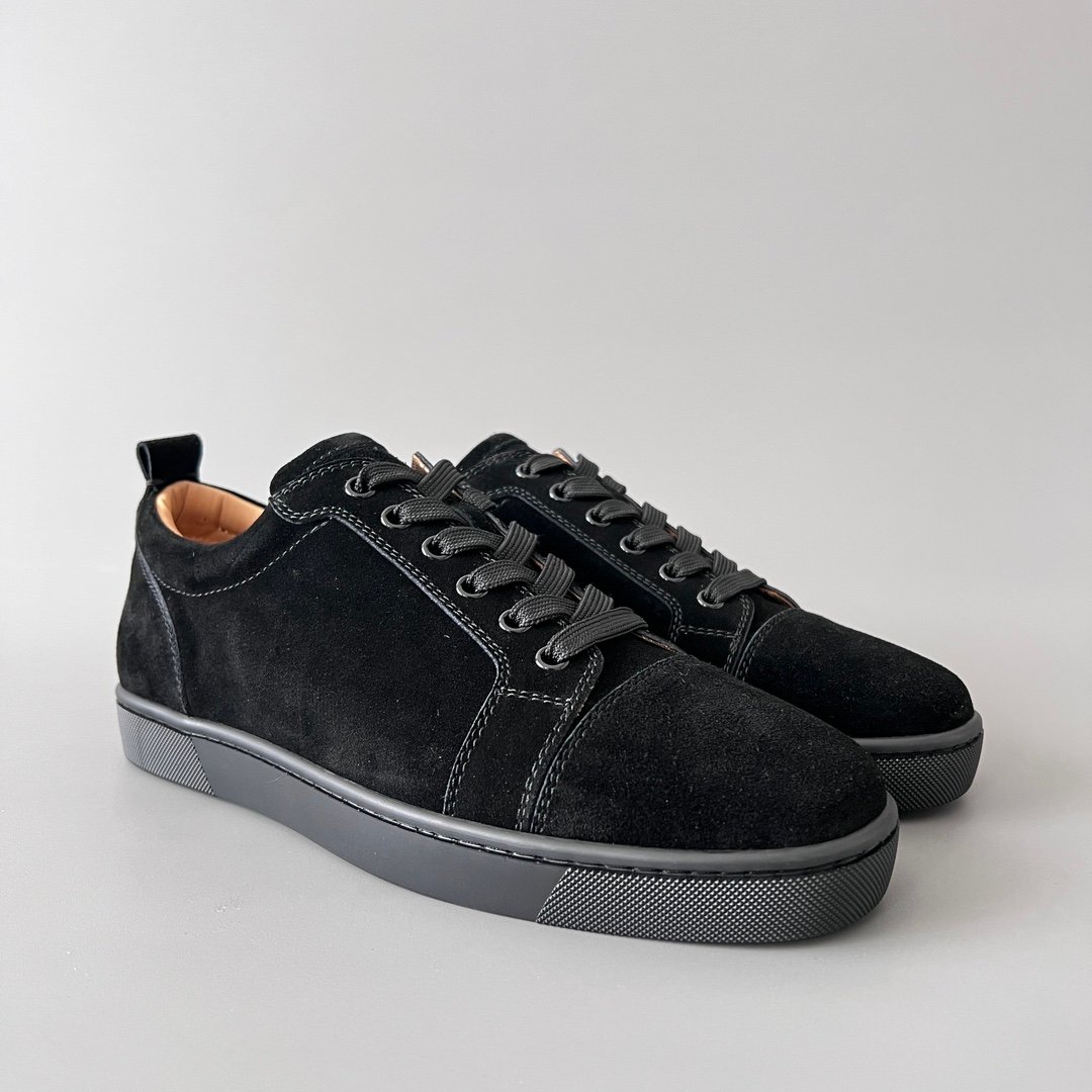 Aurora Custom Christian Louboutin Louis Junior Spikes low-top sneakers in black.Top-tier cutting-edge batch of high-quality goods - Image 4