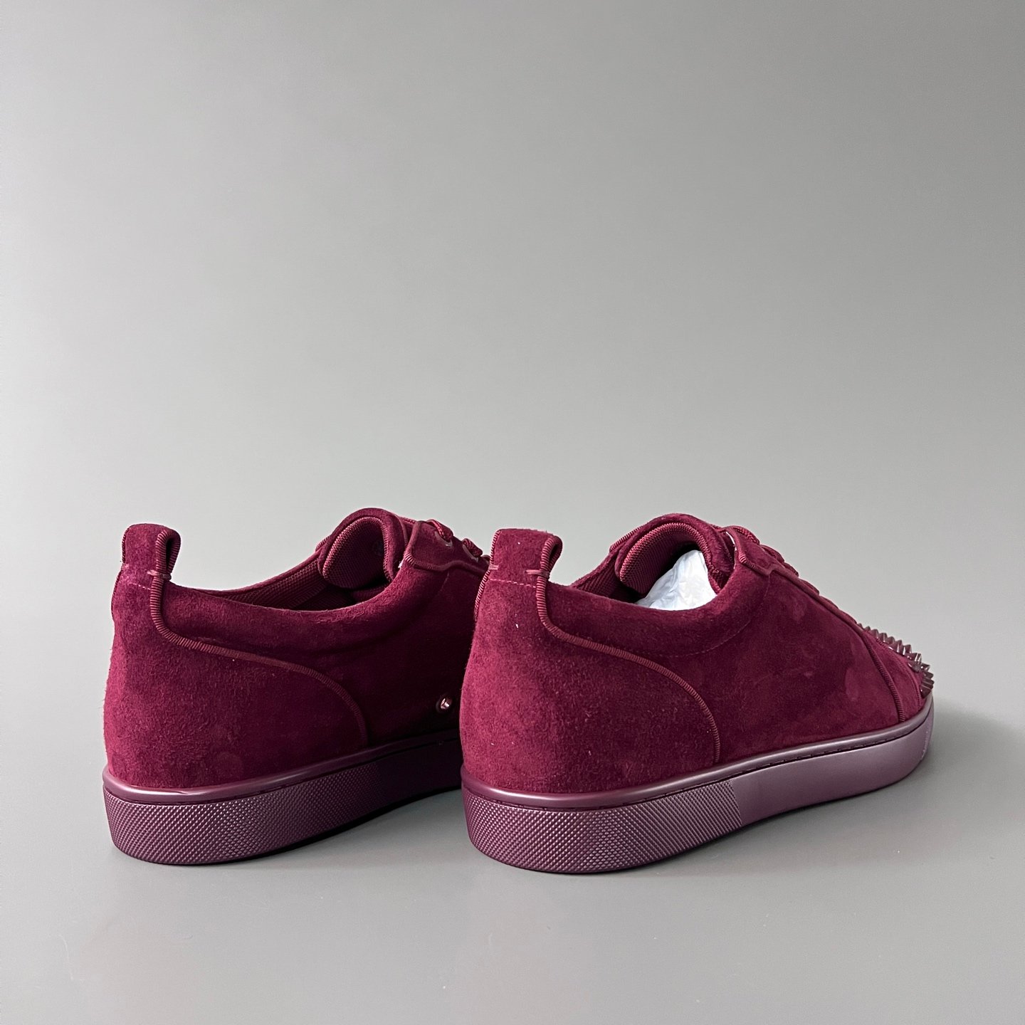 Aurora Custom Christian Louboutin Louis Junior Spikes studded low-top sneakers in burgundy Top-tier cutting-edge batch of high-quality goods - Image 5