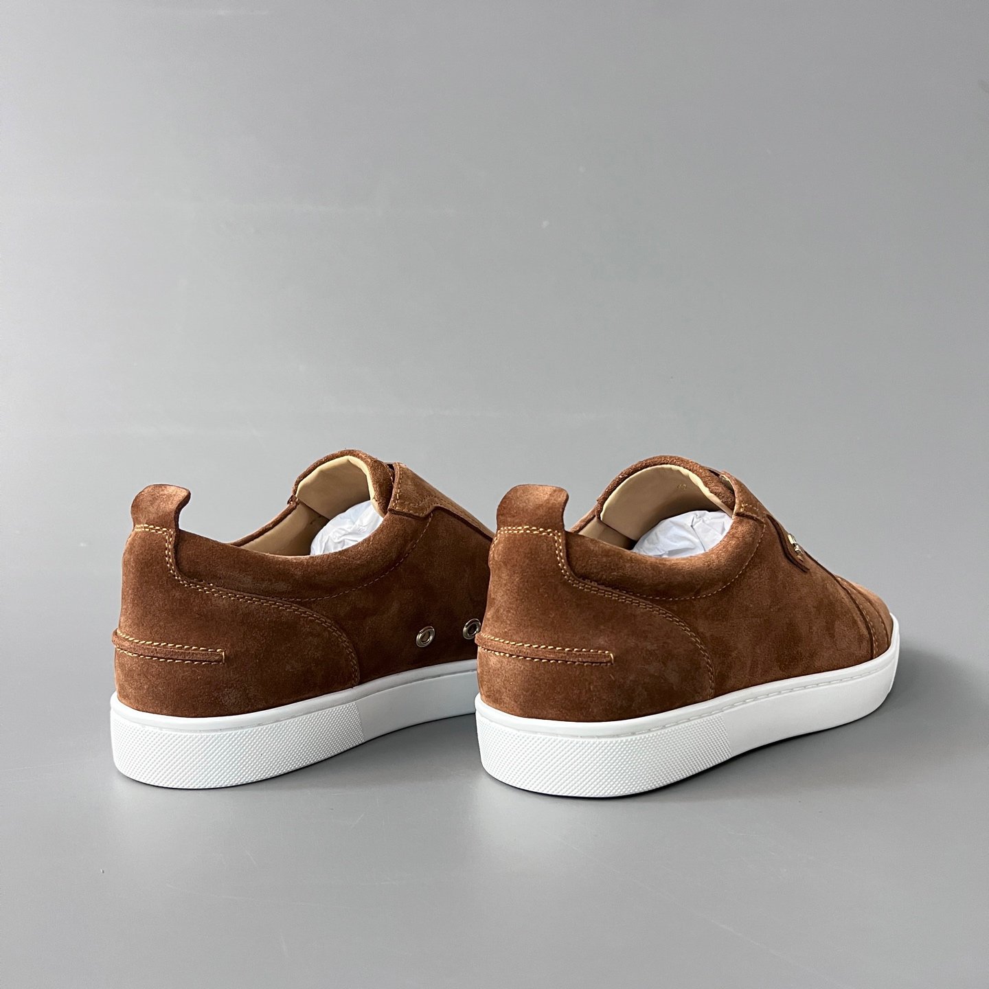 Aurora Custom Christian Louboutin Louis Junior Spikes low-top sneakers in brown Top-tier cutting-edge batch of high-quality goods - Image 4