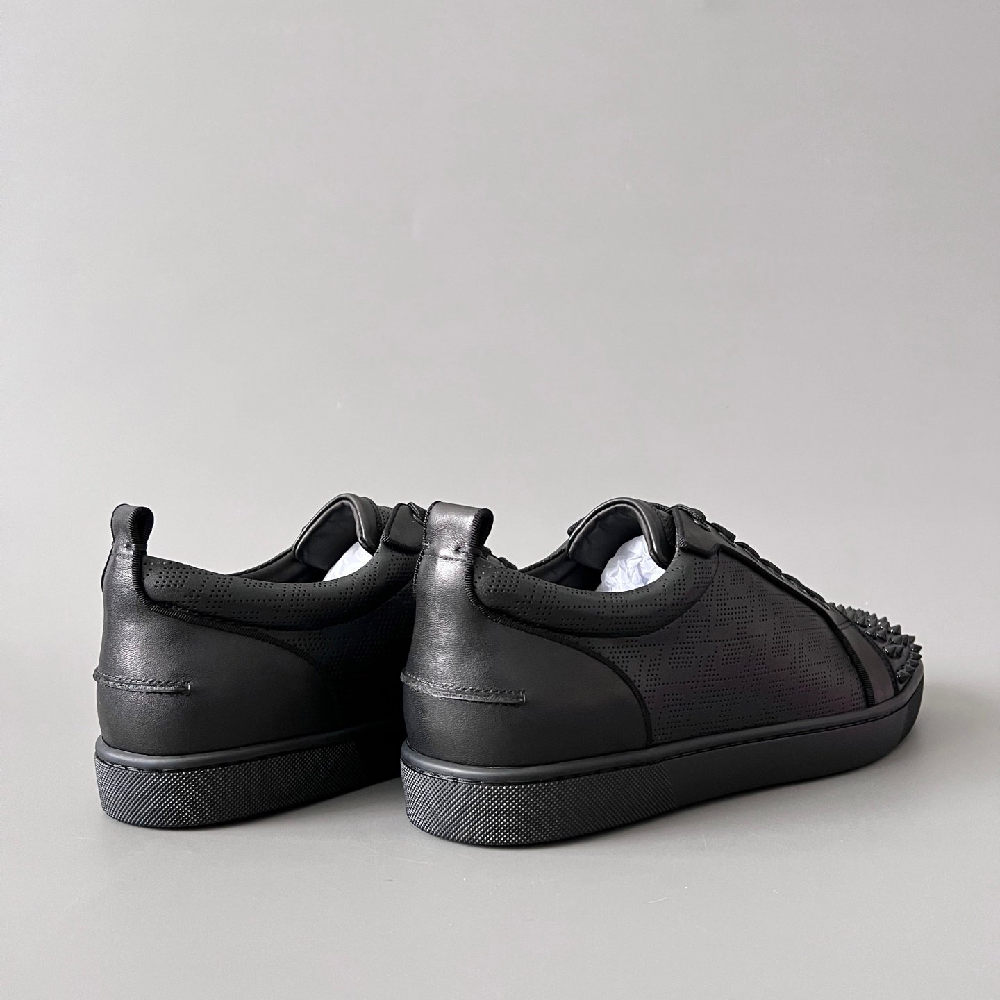 Aurora Custom Christian Louboutin Louis Junior Spikes 'Graphic Black' CL Louis Junior series black geometric embossed stud sneakers Top-tier cutting-edge batch of high-quality goods - Image 4