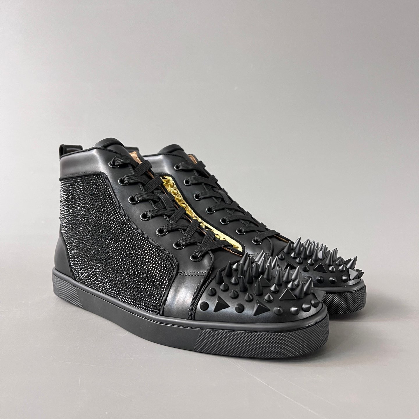 Aurora Custom Christian Louboutin Louis Spikes "Mixed Media Strass & Gold" High- Top - Image 4