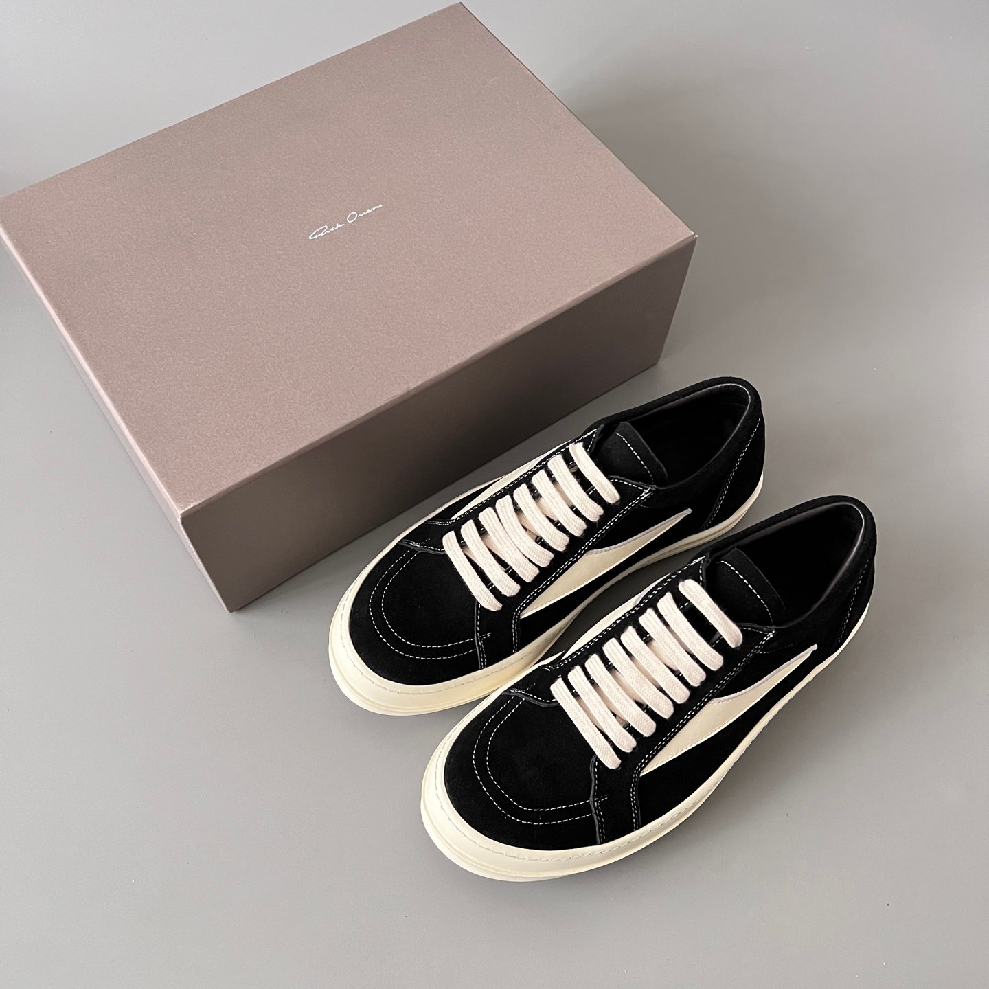 Aurora Custom Rick Owens Vintage Low Sneaker - Premium Black Suede / Nubuck (1:1 Deconstructed) - Image 9