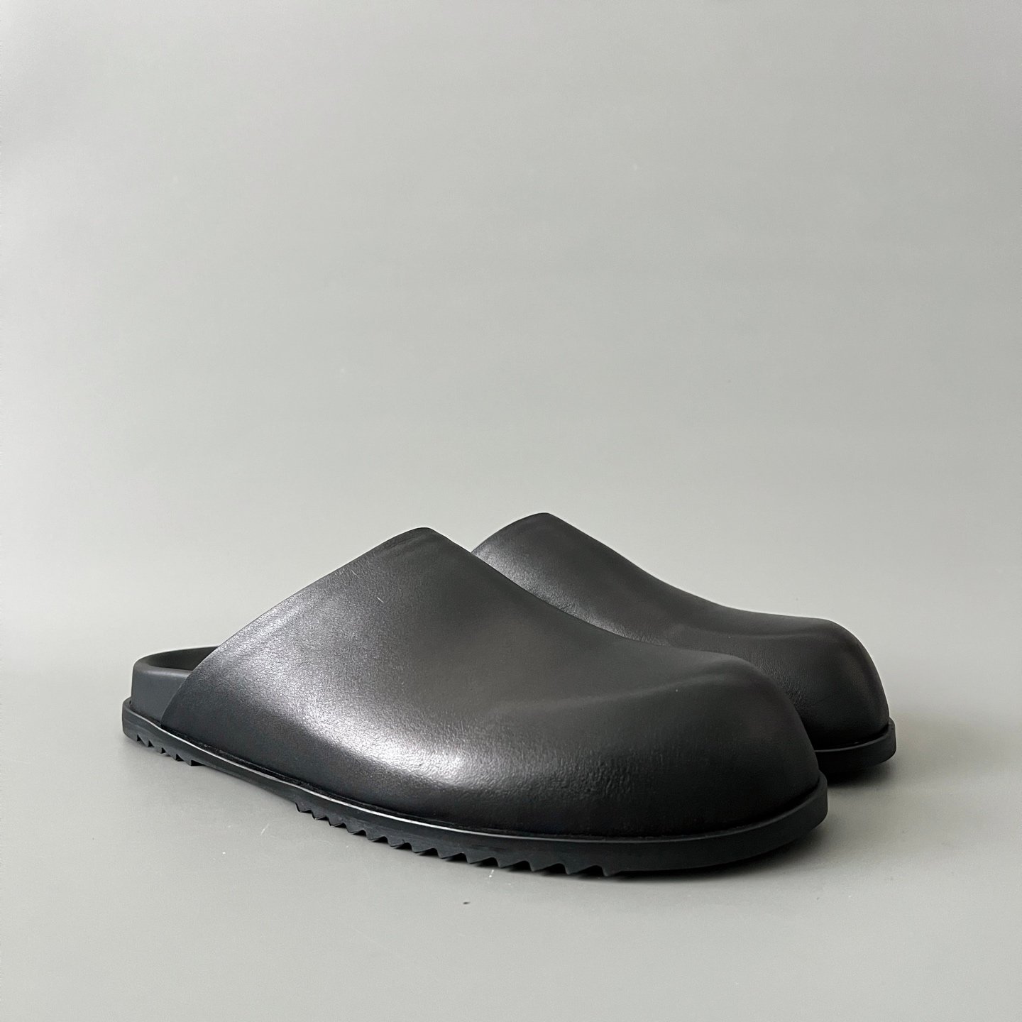 Aurora Custom Rick Owens Mainline Leather Sabot Clogs - Triple Black Avant-Garde Mules (1:1 Deconstructed) - Image 3