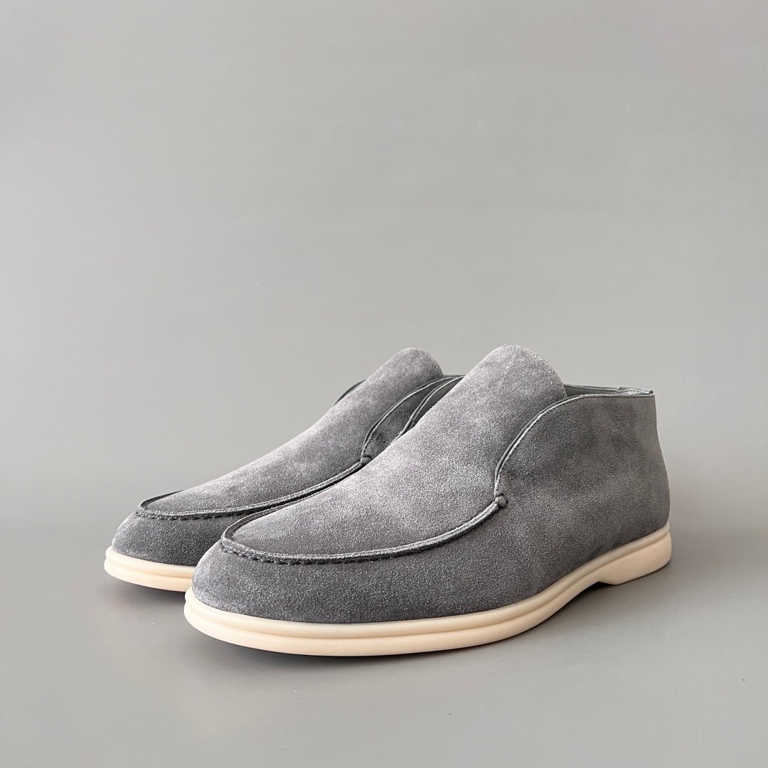 Aurora Custom Loro Piana Classic Open Walk Men's Boot - Glacier Grey Suede with Beaver Fur Lining Edition