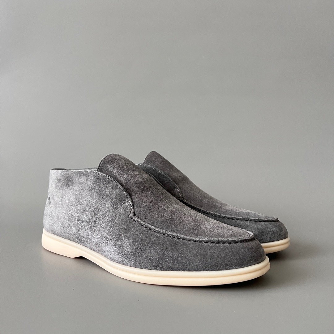 Aurora Custom Loro Piana Classic Open Walk Men's Boot - Glacier Grey Suede with Beaver Fur Lining Edition - Image 3