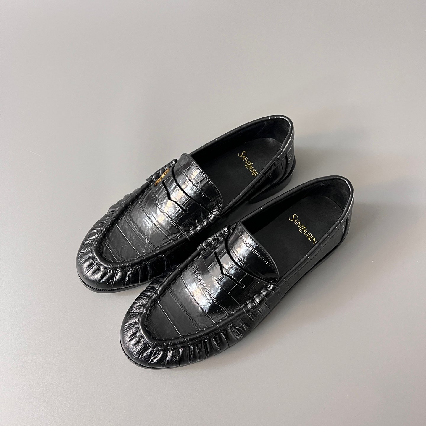 AuroraCustom Saint Laurent Penny Series Croc-Embossed Leather Ruched Loafers (Stealth Onyx Black & Hand-Stitch Genuine Leather Sole Edition) - Image 8
