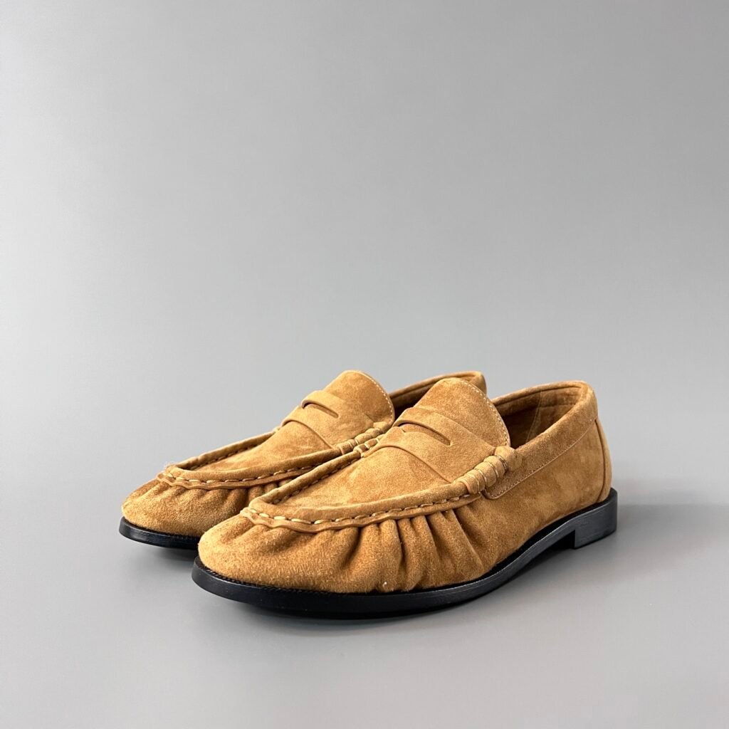 AuroraCustom Saint Laurent Penny Series Velvet Suede Ruched Loafers (Classic Camel Suede & Hand-Stitch Genuine Leather Sole Edition)