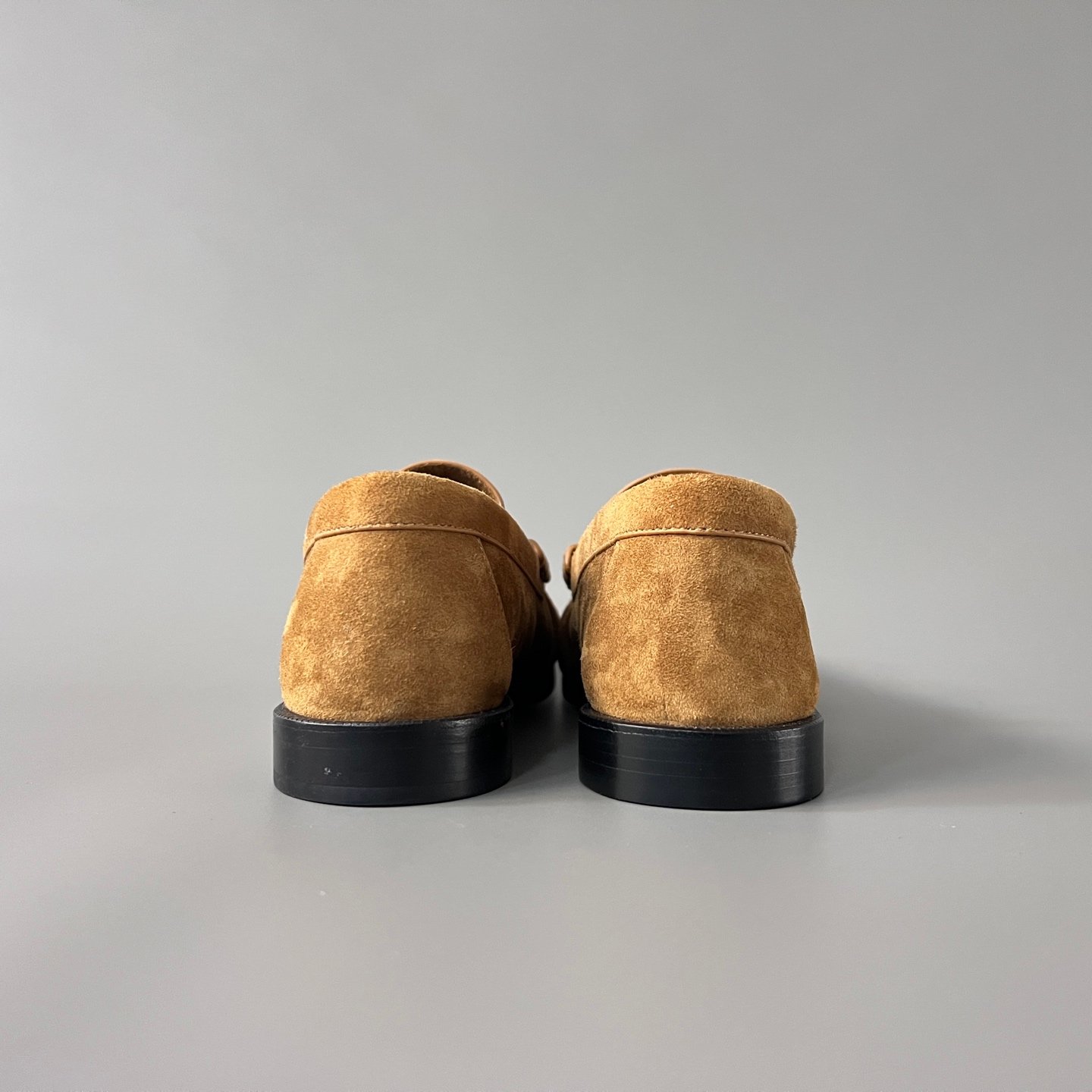 AuroraCustom Saint Laurent Penny Series Velvet Suede Ruched Loafers (Classic Camel Suede & Hand-Stitch Genuine Leather Sole Edition) - Image 5