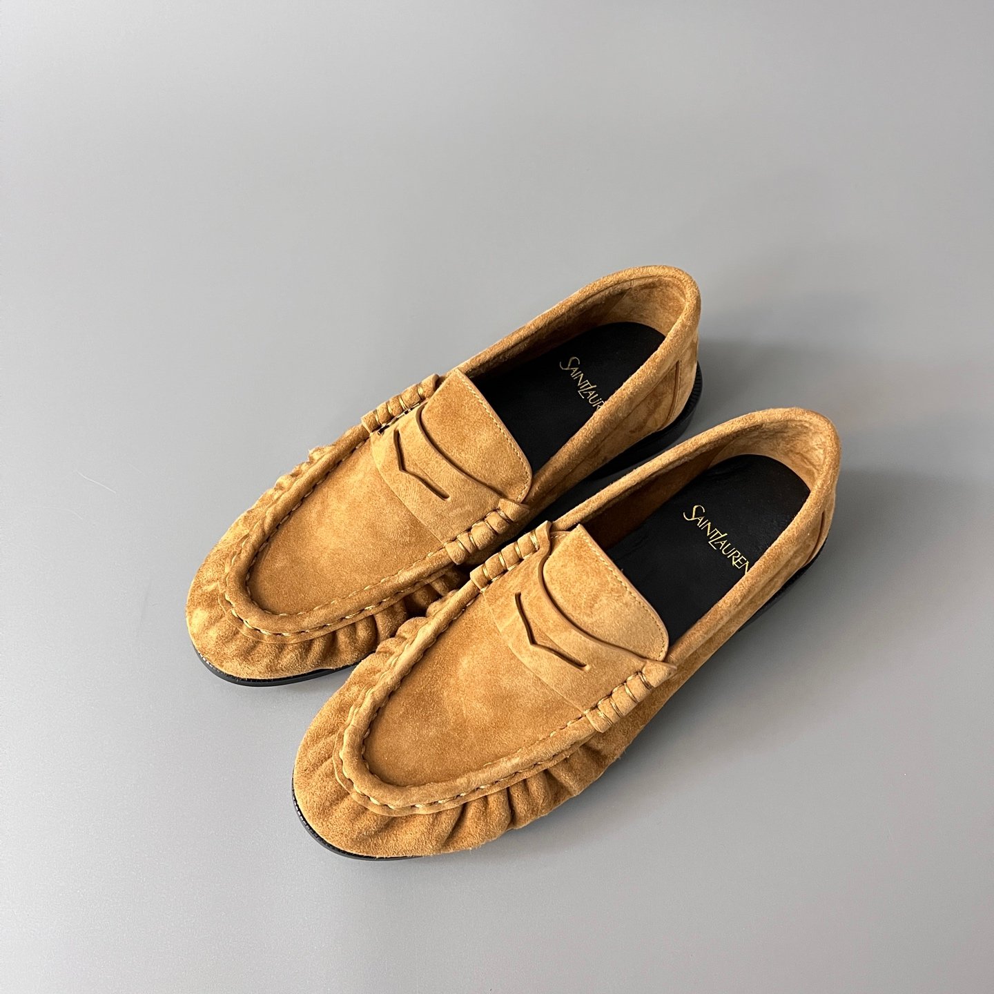 AuroraCustom Saint Laurent Penny Series Velvet Suede Ruched Loafers (Classic Camel Suede & Hand-Stitch Genuine Leather Sole Edition) - Image 8