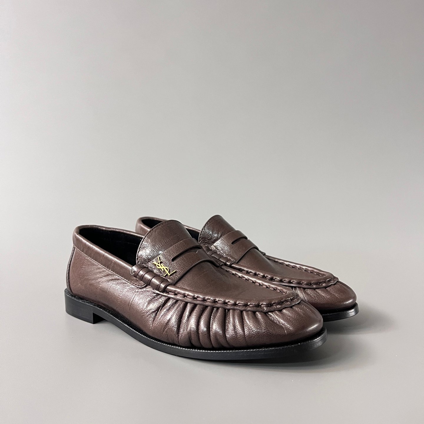 AuroraCustom Saint Laurent Penny Series Grained Leather Ruched Loafers (Classic Earthy Espresso Brown & Hand-Stitch Genuine Leather Sole Edition) - Image 3