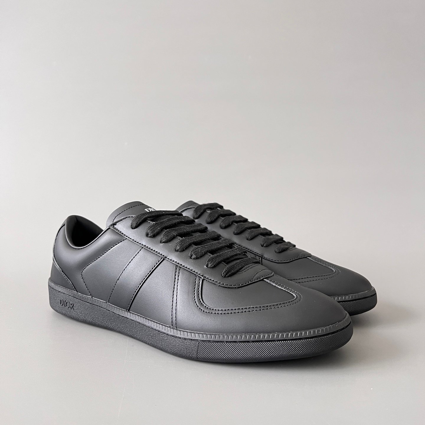 AuroraCustom Dior B01 Matchpoint Series Pure Black Soft Leather Retro Luxury Court Sneaker (Unisex Edition) - Image 3