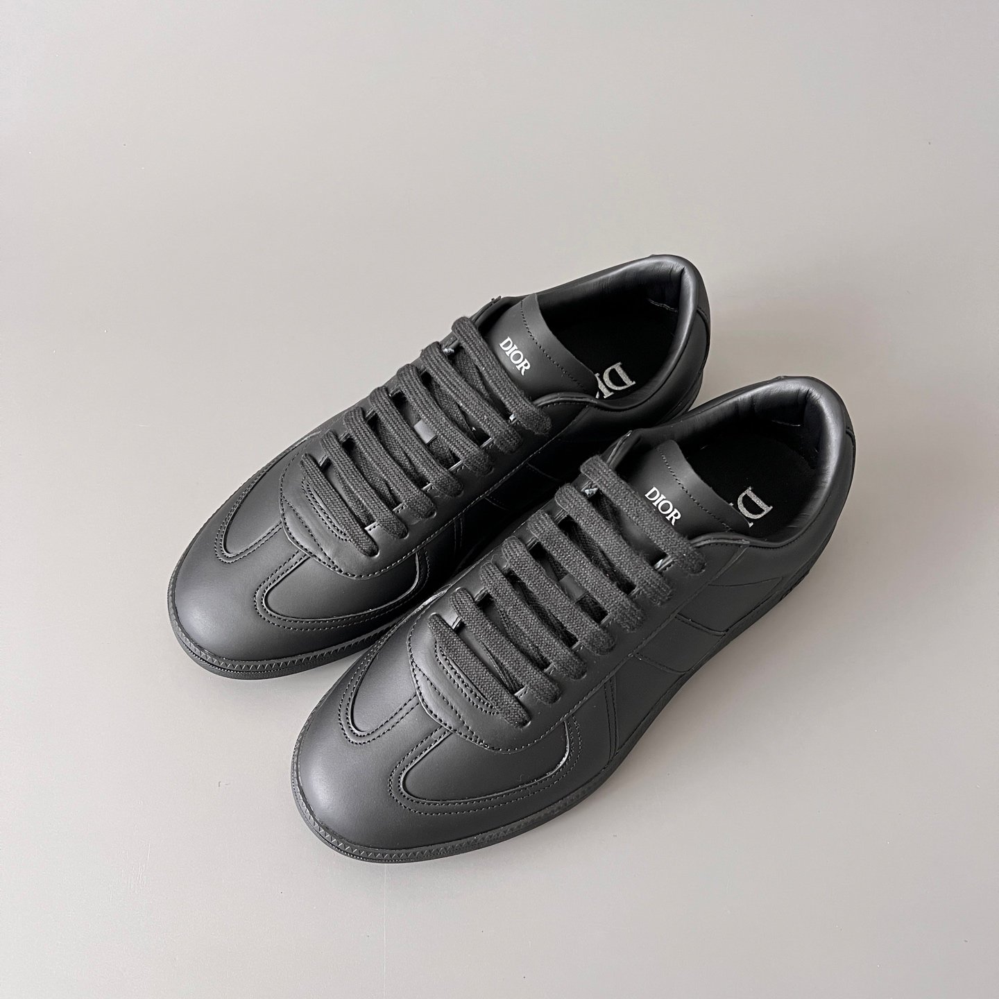 AuroraCustom Dior B01 Matchpoint Series Pure Black Soft Leather Retro Luxury Court Sneaker (Unisex Edition) - Image 8