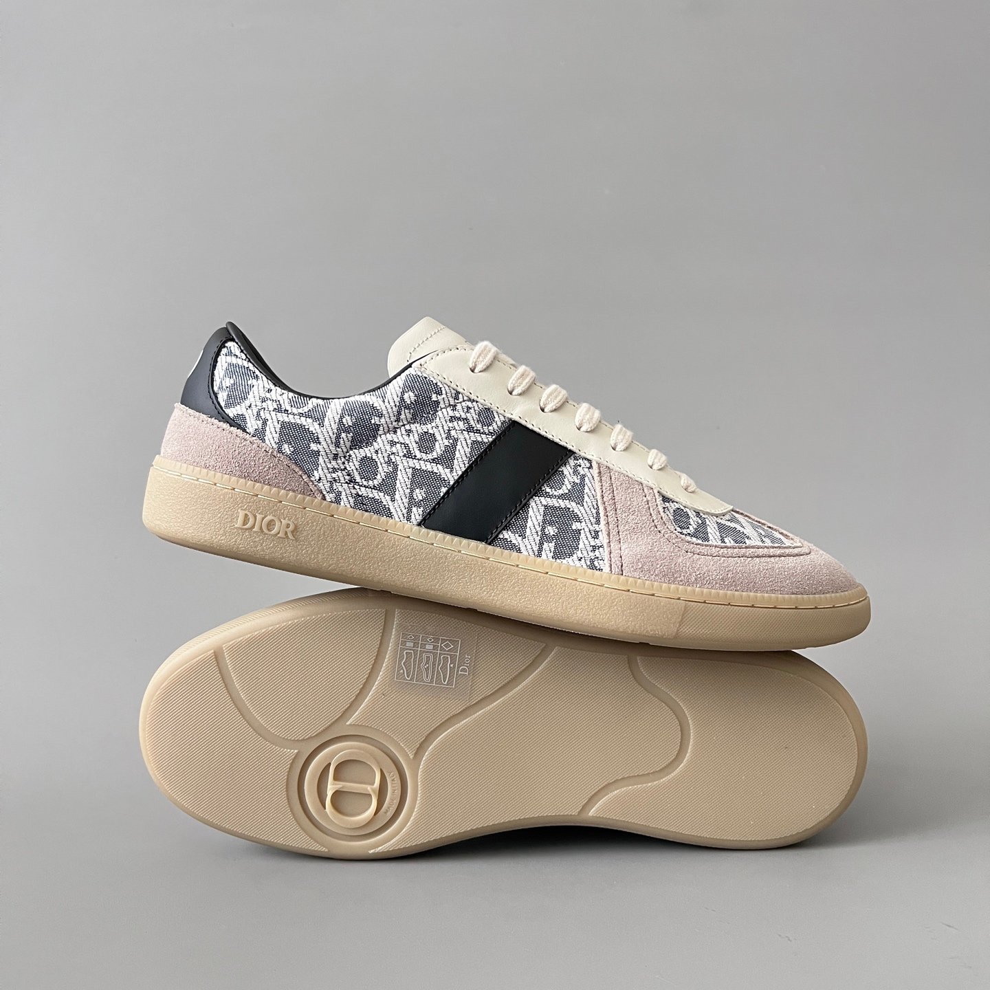 AuroraCustom Dior B01 Matchpoint Series Cream White Leather & Oblique Canvas Grey Suede Retro Luxury Court Sneaker (Unisex Edition) - Image 6