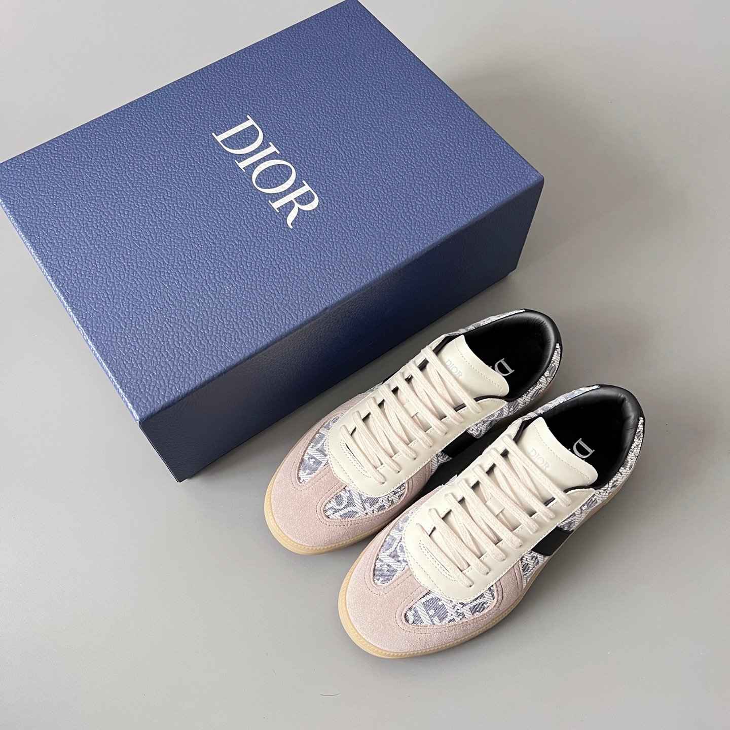 AuroraCustom Dior B01 Matchpoint Series Cream White Leather & Oblique Canvas Grey Suede Retro Luxury Court Sneaker (Unisex Edition) - Image 9