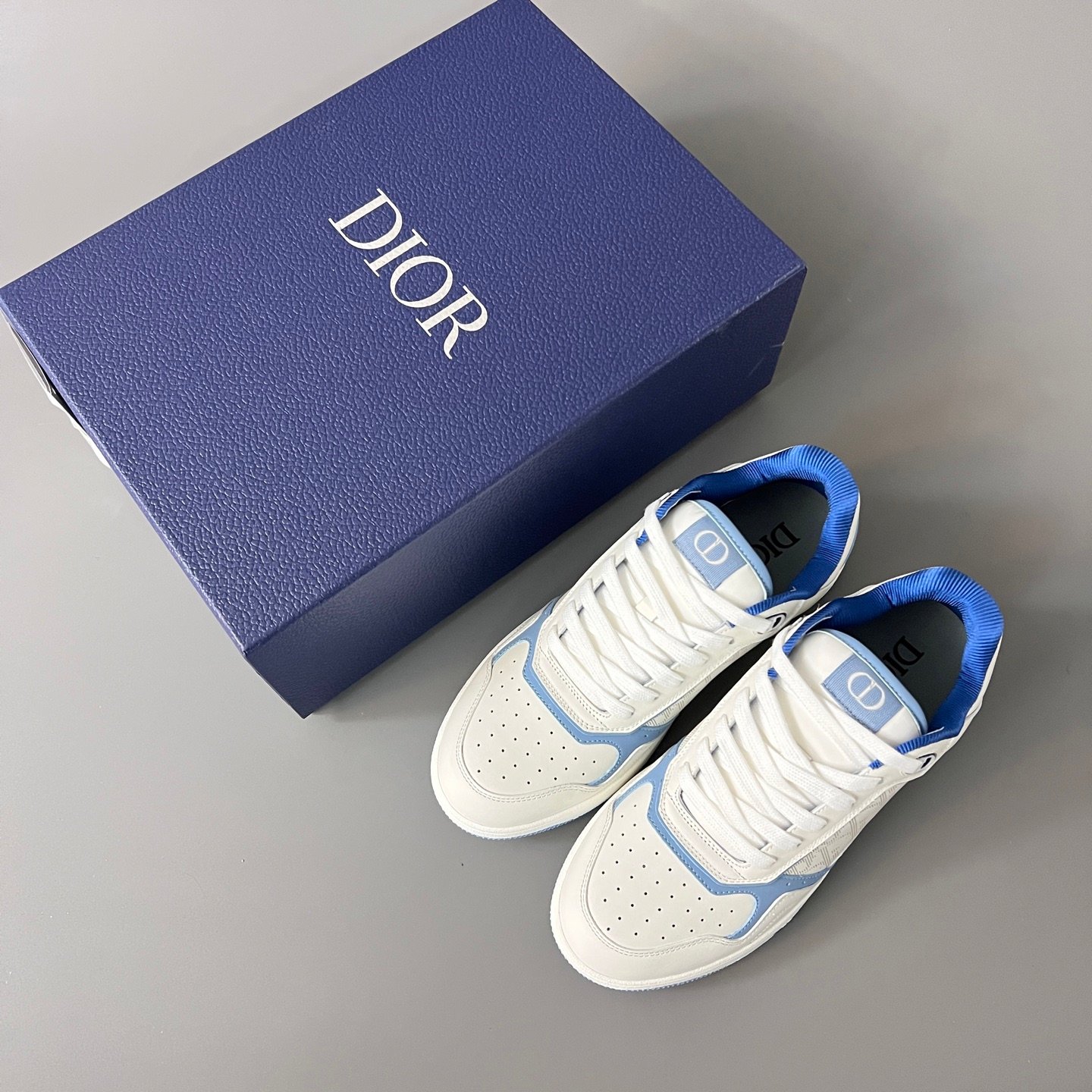 AuroraCustom Dior B27 & Hylton Nel Limited Collaboration Series Cream White Leather & Laser-Perforated CD Oblique Side-Panel Uptown Low-Top Court Sneaker (Men's Edition) - Image 9
