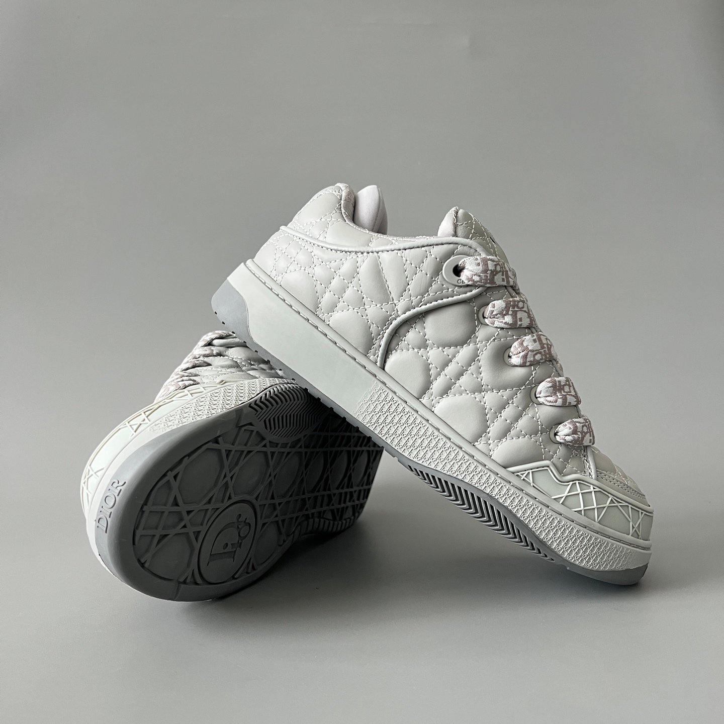 AuroraCustom Dior B9S Series Light Grey Leather & Cannage Quilted Luxury Skate Chunky Sneaker (Men's Edition) - Image 7