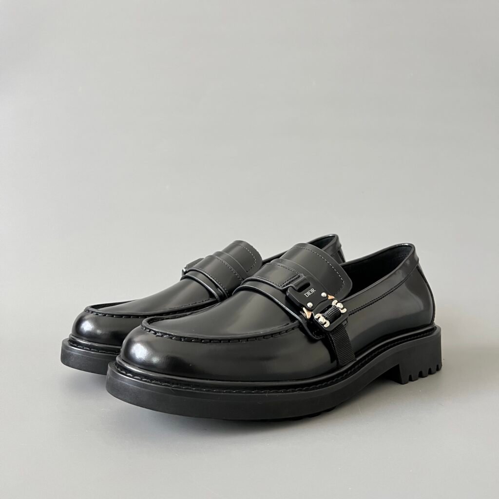 AuroraCustom Dior Explorer Series Matthew Williams Alyx Buckle Black Polished Calfskin Luxury Loafer Single Shoes (Men's Edition)