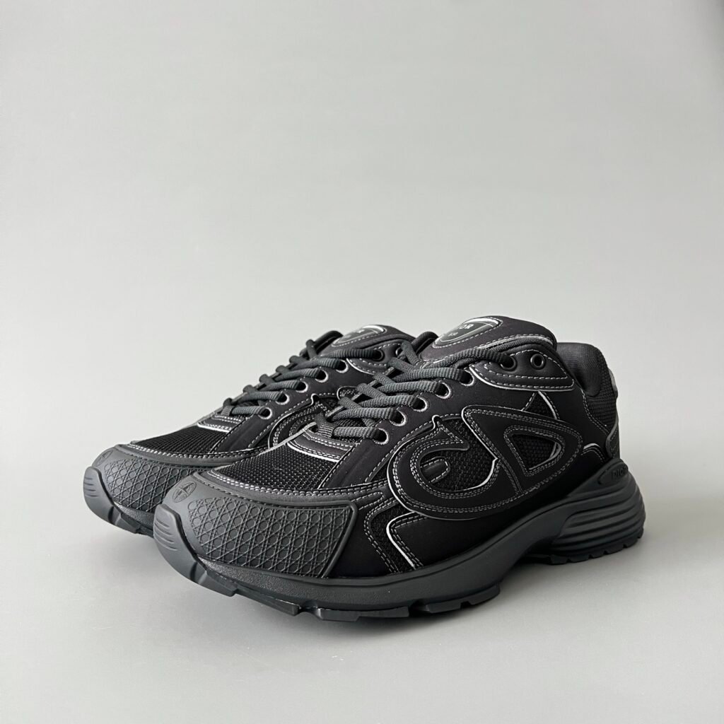 AuroraCustom Dior B30 Series Core Black & Reflective Outline Technical Mesh Luxury Lifestyle Runner Sneaker (Men's Edition)