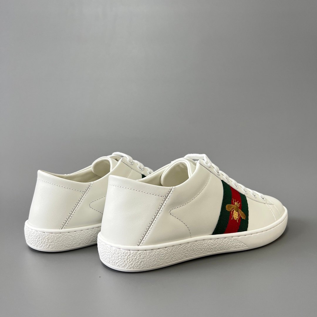 Aurora Custom Gucci Ace Alabaster White Leather Sneaker with Gold Thread Bee (Unisex Edition) - Image 4