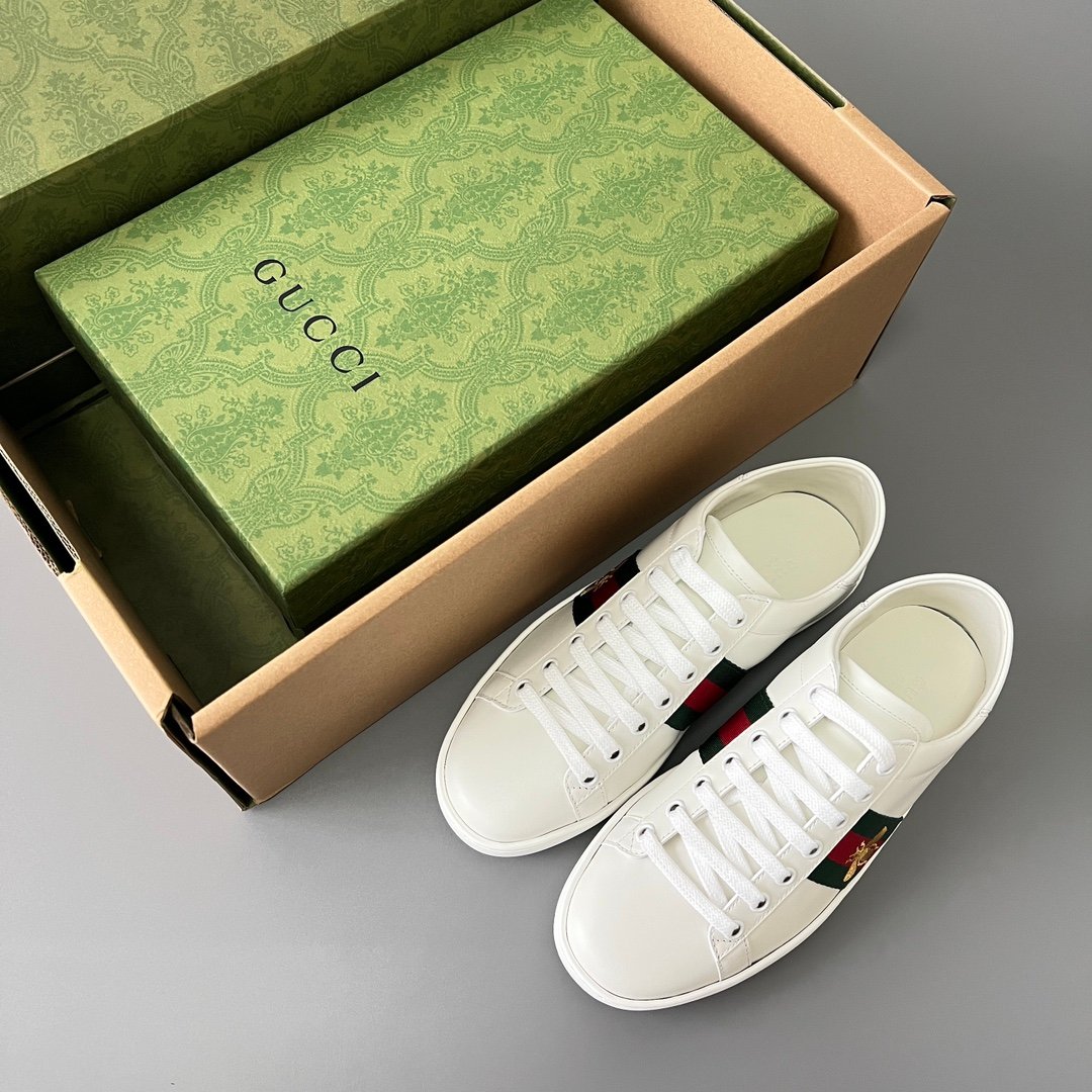 Aurora Custom Gucci Ace Alabaster White Leather Sneaker with Gold Thread Bee (Unisex Edition) - Image 9