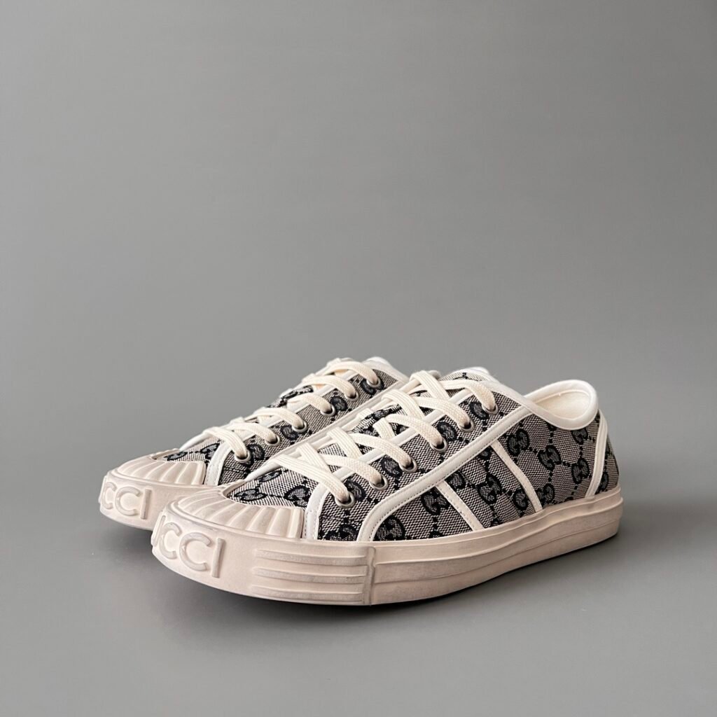 Aurora Custom Gucci Lido Grey/Black GG Supreme Canvas Distressed Low-Top Sneaker