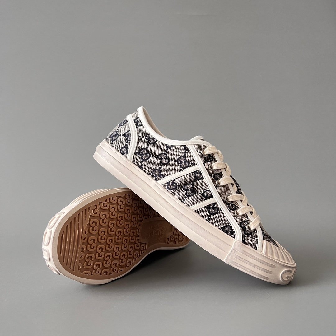 Aurora Custom Gucci Lido Grey/Black GG Supreme Canvas Distressed Low-Top Sneaker - Image 7