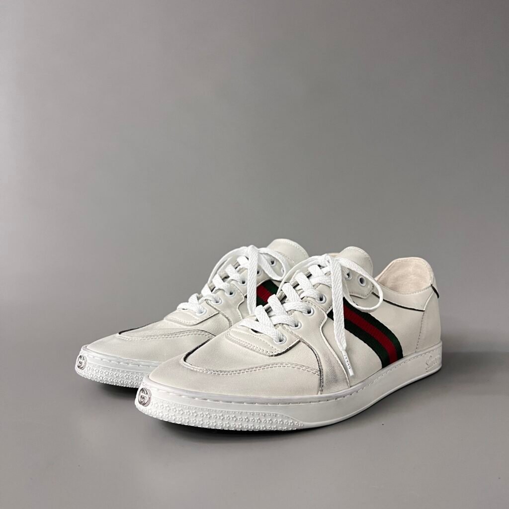 Aurora Custom Gucci La Famiglia Vintage Distressed Low-Top Leather Sneaker (Unisex Edition)