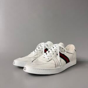 Aurora Custom Gucci La Famiglia Vintage Distressed Low-Top Leather Sneaker (Unisex Edition)