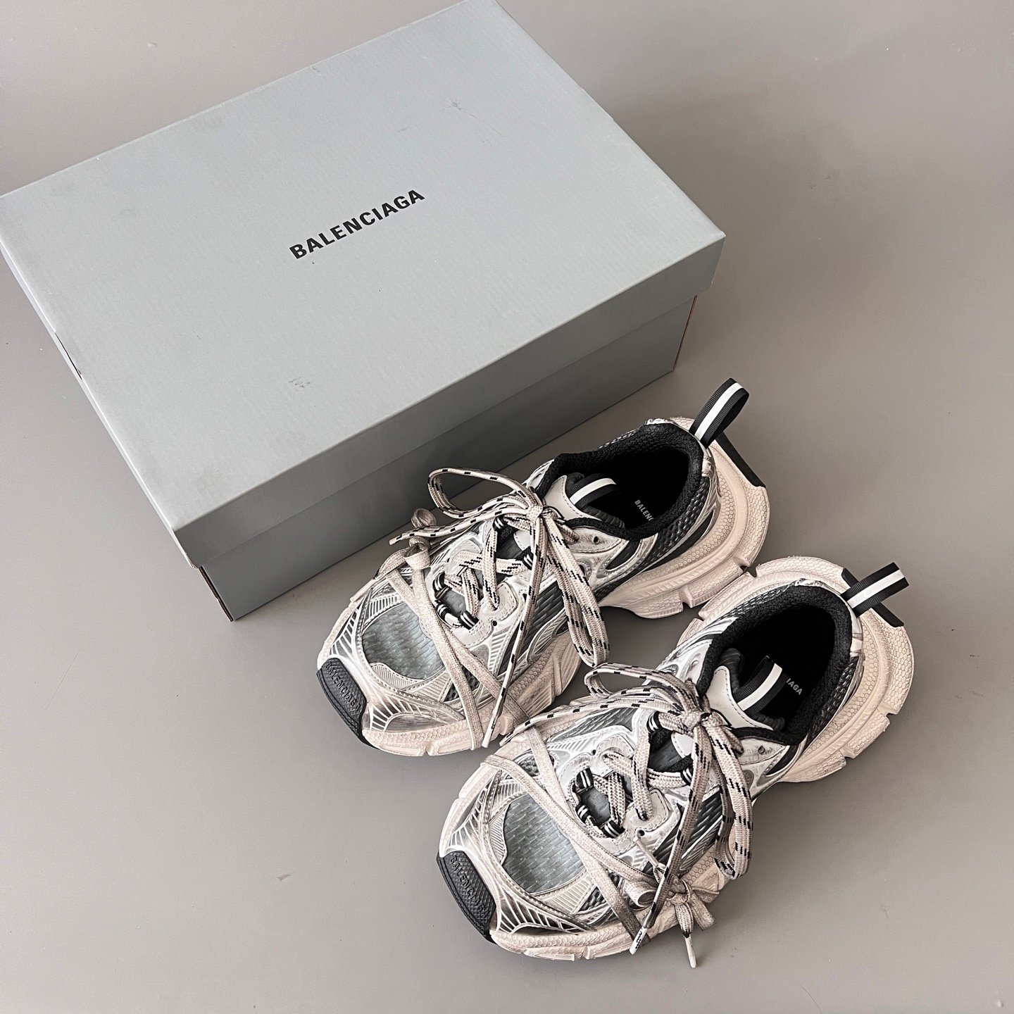 AuroraCustom Balenciaga 3XL Series Metallic Silver & Charcoal Black Vintage Distressed Avant-Garde Luxury Multi-Lace Running Trainer (Unisex Edition) - Image 9