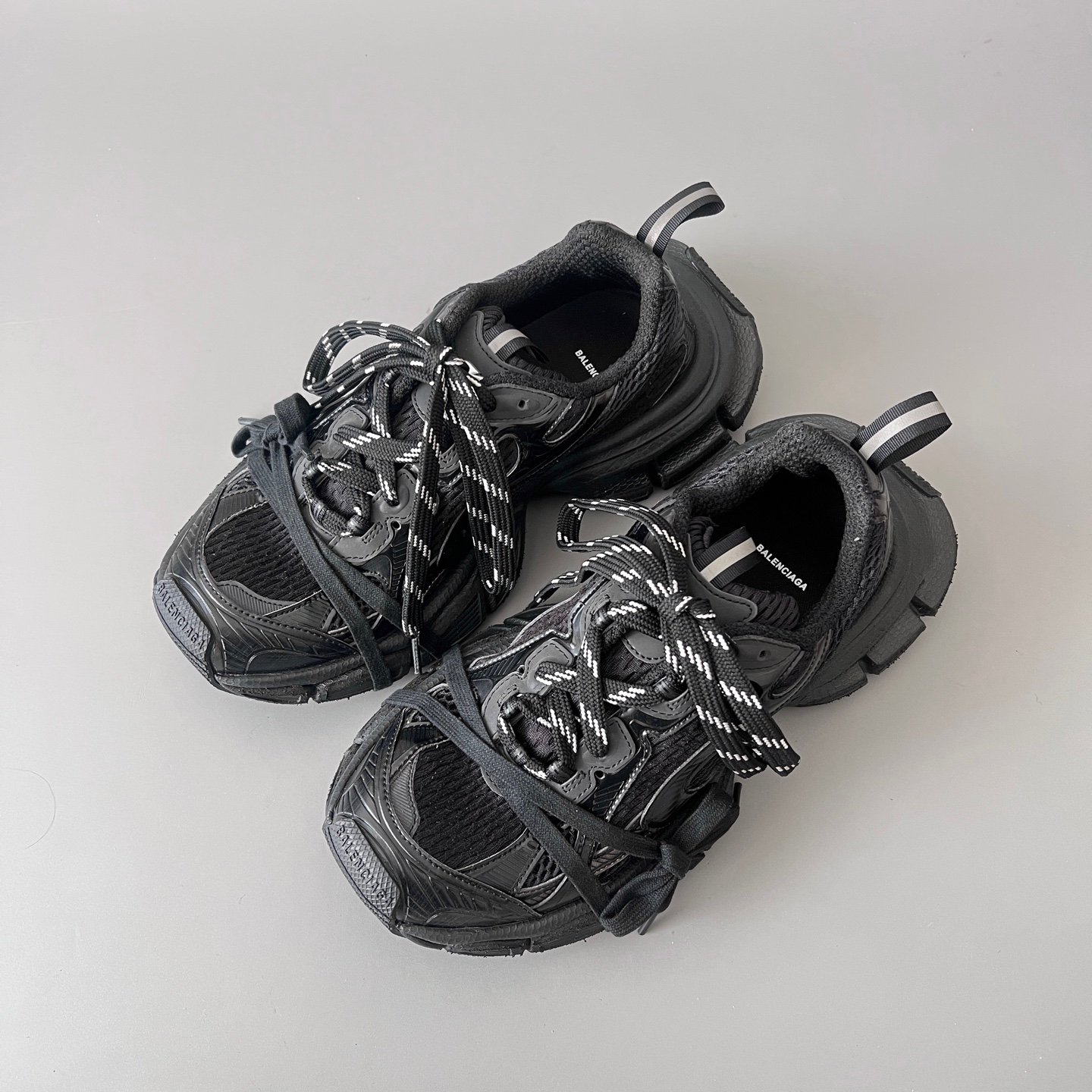 AuroraCustom Balenciaga 3XL Series Core Black Soul Vintage Distressed Avant-Garde Luxury Multi-Lace Running Trainer (Unisex Edition) - Image 8