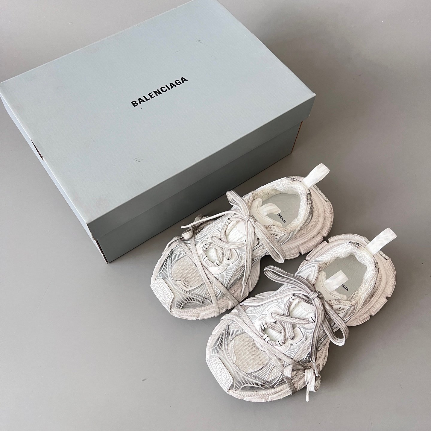 AuroraCustom Balenciaga 3XL Series Off-White & Distressed Grey Vintage Deconstructed Luxury Multi-Lace Running Trainer (Unisex Edition) - Image 9