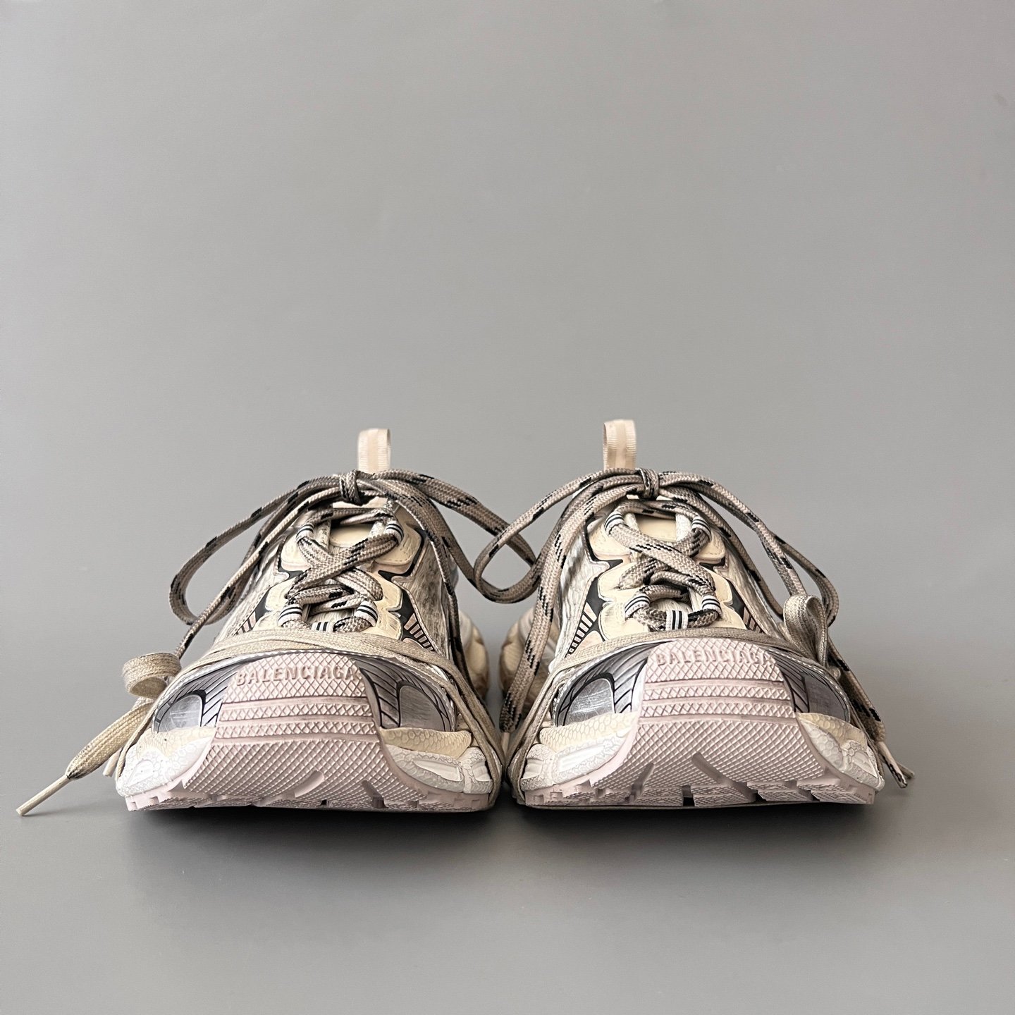 AuroraCustom Balenciaga 3XL Series Alabaster Cream & Pale Tan Vintage Distressed Avant-Garde Luxury Multi-Lace Running Trainer (Unisex Edition) - Image 2