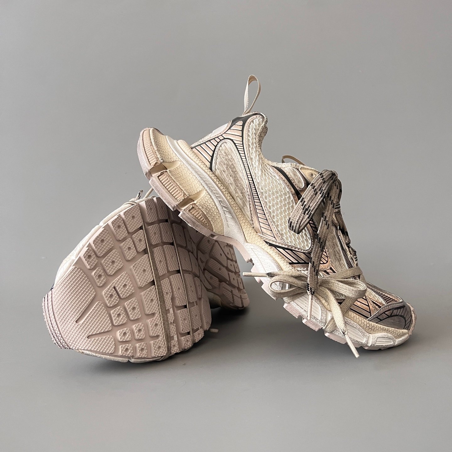 AuroraCustom Balenciaga 3XL Series Alabaster Cream & Pale Tan Vintage Distressed Avant-Garde Luxury Multi-Lace Running Trainer (Unisex Edition) - Image 7