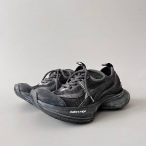 AuroraCustom Balenciaga Circuit Series Triple-Black Vintage Distressed Avant-Garde Luxury Lightweight Runner (Unisex Edition)
