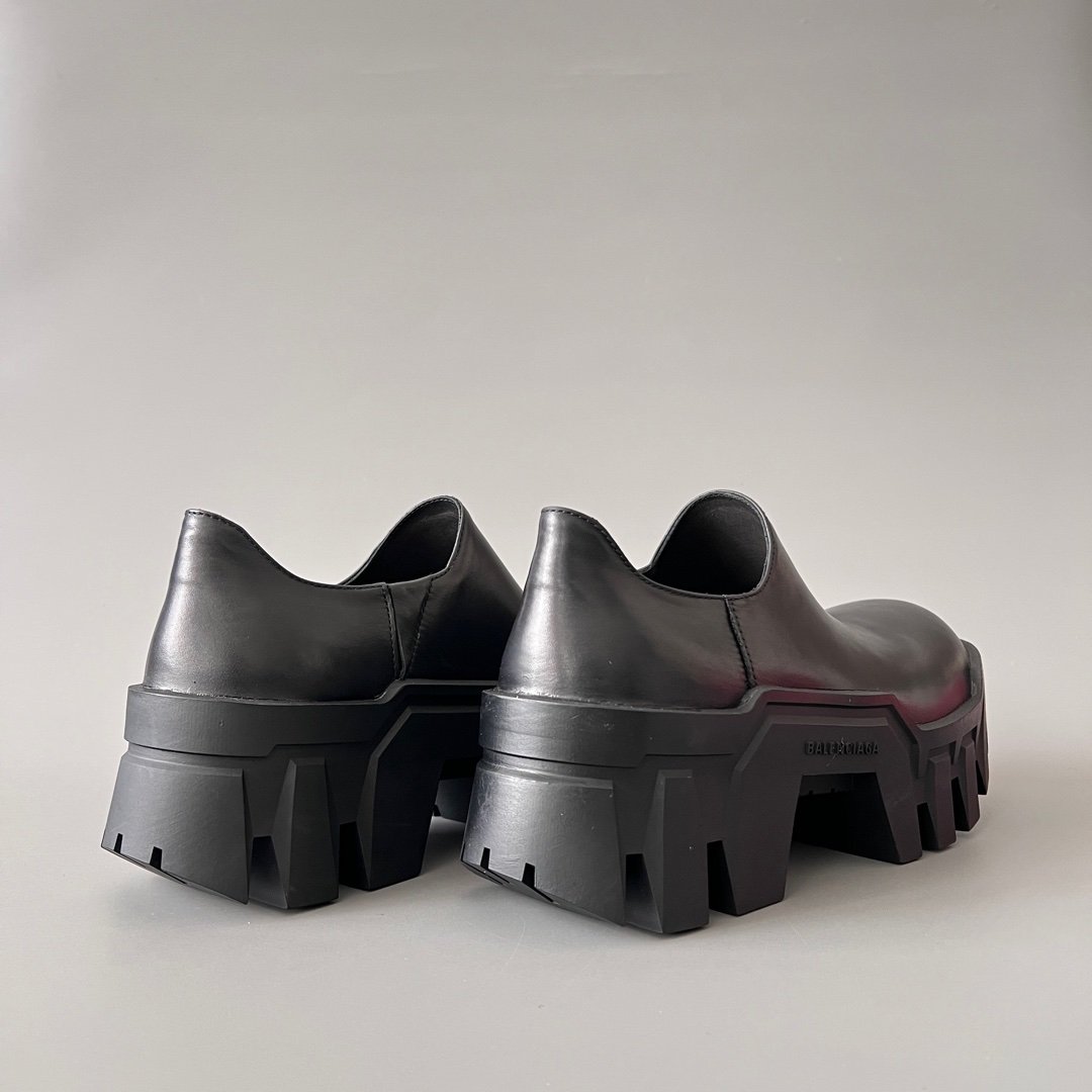 AuroraCustom Balenciaga Bulldozer Series Archival Matte Black Premium Leather Low-Top platform Boots (Men's Edition) - Image 4